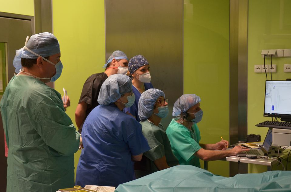 Pierwsza w Polsce operacja wszczepienia implantu pniowego u małego dziecka - 4