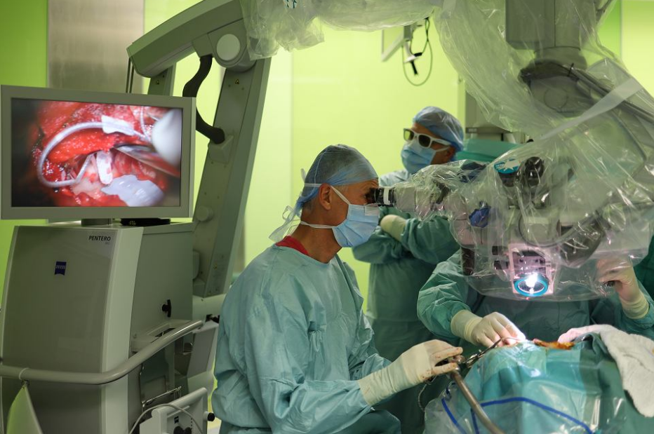 Pierwsza w Polsce operacja wszczepienia implantu pniowego u małego dziecka - 5