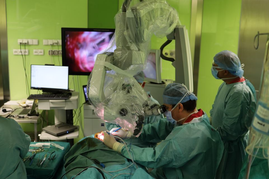 Pierwsza w Polsce operacja wszczepienia implantu pniowego u małego dziecka - 7