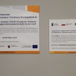Informacyjne materiały dotyczące projektu Kujawsko-Pomorskiego na temat ograniczenia skutków COVID-19 oraz działań profilaktycznych w służbie zdrowia.