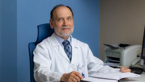 Dr n. med. Olgierd Pilecki, kierownik Oddziału Pediatrii, Endokrynologii i Diabetologii