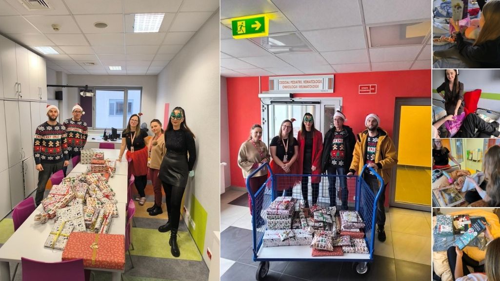 Fundatorzy i nauczyciele z prezentami dla dzieci w świetlicy szpitalnej i przed wejściem do oddziału, asystentki Mikołaja przekazują dzieciom paczki z prezentami